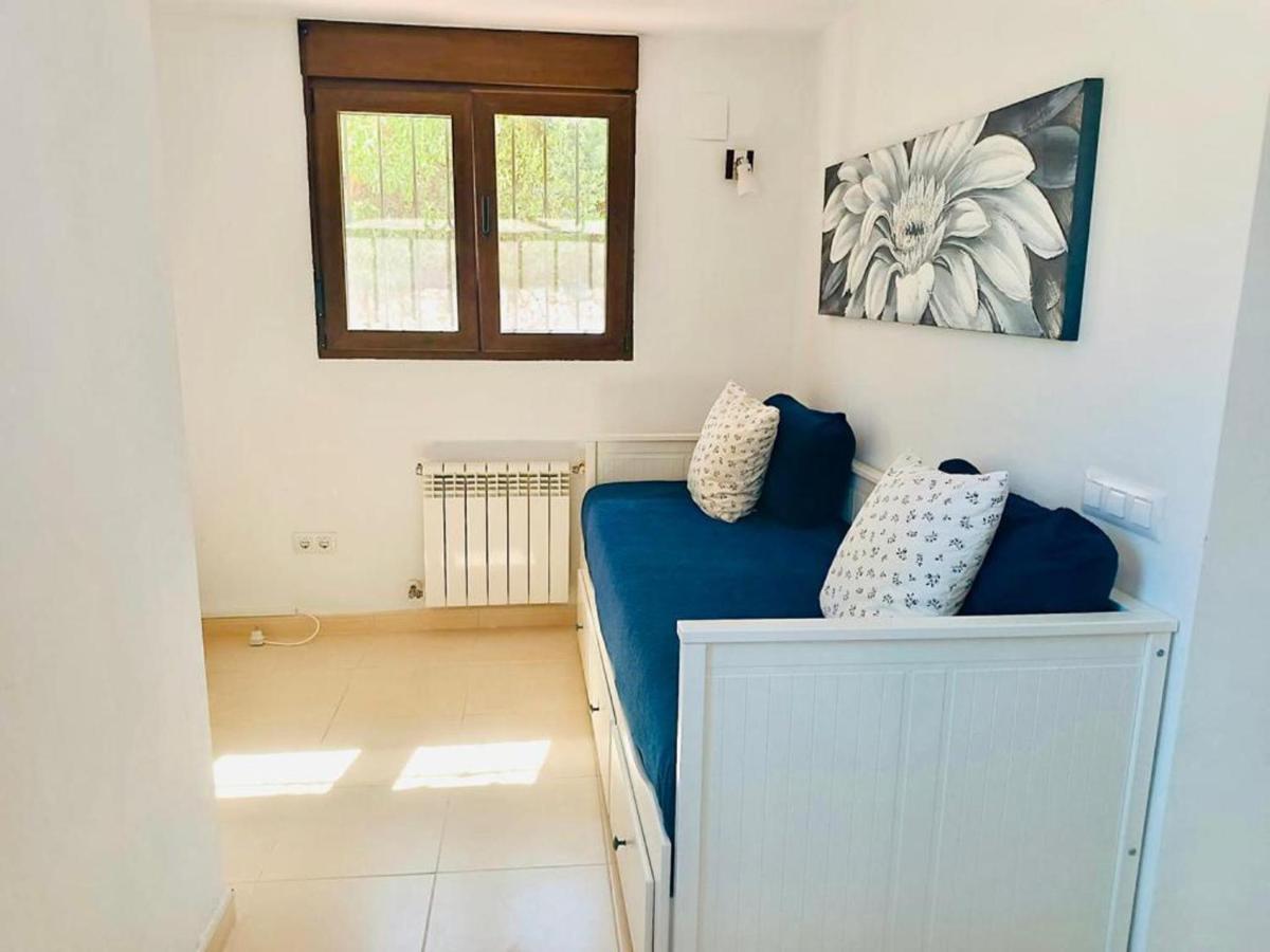 1-Bed Apartment Close To Moraira Town Centre Extérieur photo