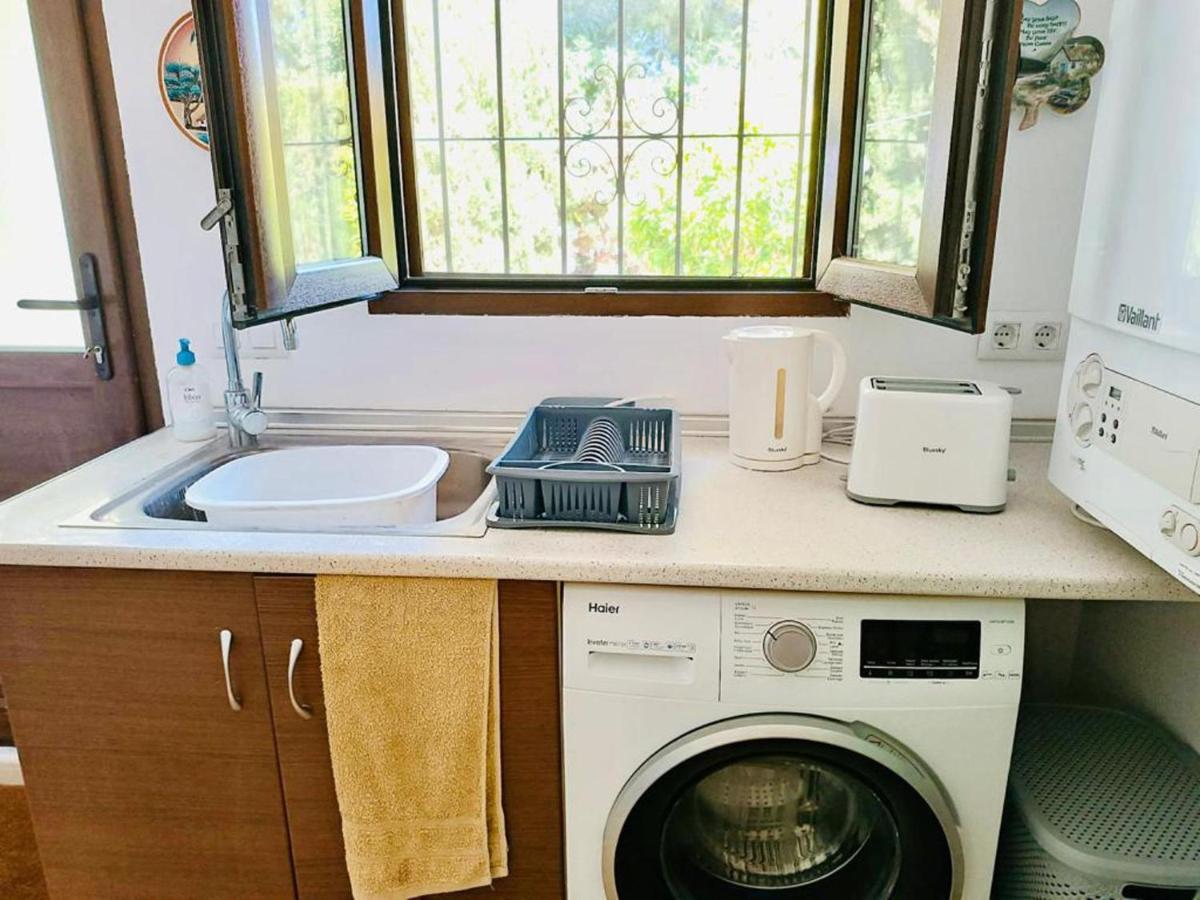 1-Bed Apartment Close To Moraira Town Centre Extérieur photo